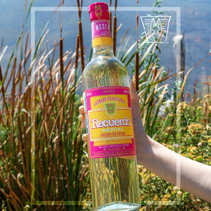 Mezcal El Recuerdo Abocado Con Gusano 0,7 40%