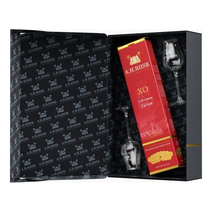 A. H. Riise XO Reserve Christmas Rum 0,7l 40% kazeta 2x sklo