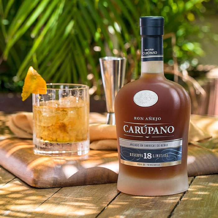 Ron Carúpano 18 Reserva Limitada 0,7l 40% + dárková kazeta 2x skleničky