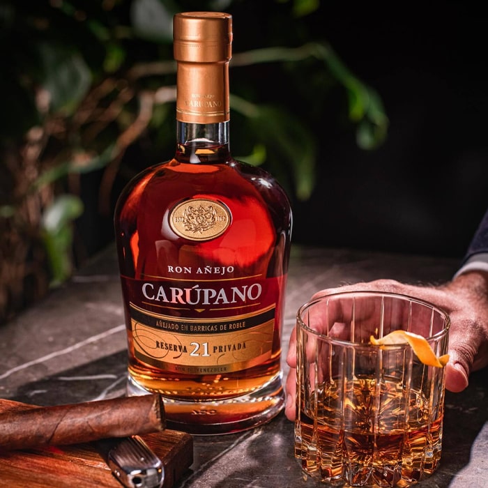 Carúpano 21 Reserva Privada 0,7l 40% + dárková krabička