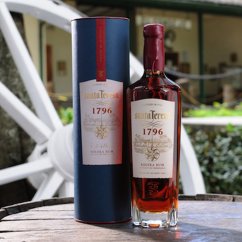 Santa Teresa 1796 0,7l 40% + dárková tuba