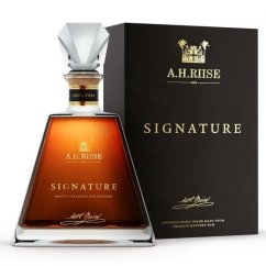 A. H. Riise Signature 0,7l 43,9%